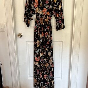 Black Floral Maxi Dress/ kimono style